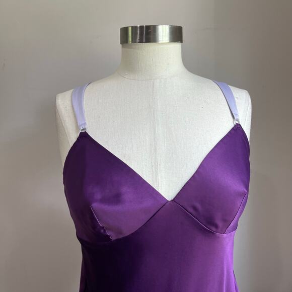 Victoria's Secret  Deep Romantic Purple Sleep Mini Chemise Mini Dress Sz M - Picture 4 of 9